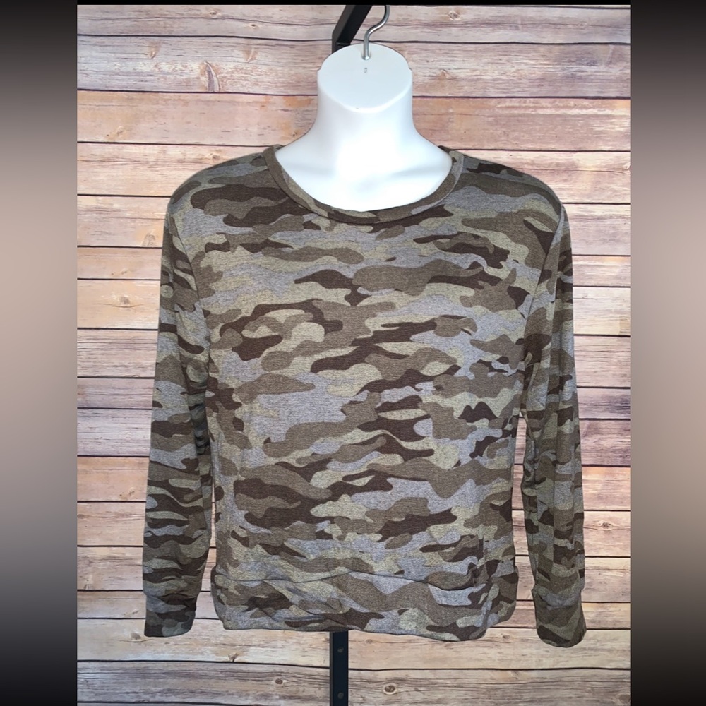 YMI Camo Top - Size 2X